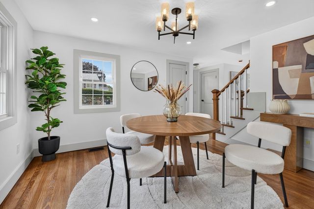 8 Bartlett St, Peabody, MA 01960