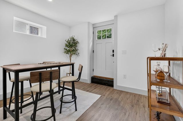 8 Bartlett St, Peabody, MA 01960
