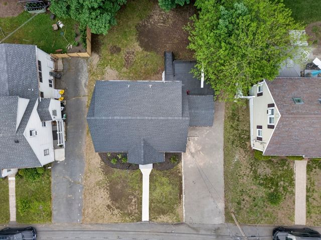 8 Bartlett St, Peabody, MA 01960