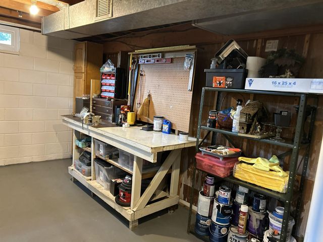 8624 E Monroe Road, Vernon Twp, MI 48429