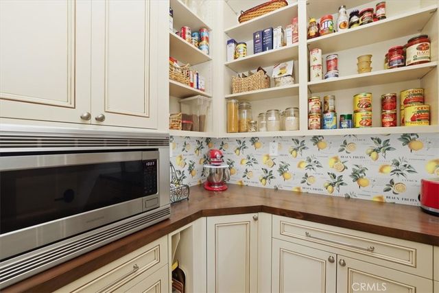 16180 Windham Road, Riverside, CA 92503