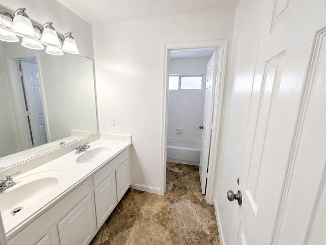 1918 Rustic Oak Lane, Richmond, TX 77469