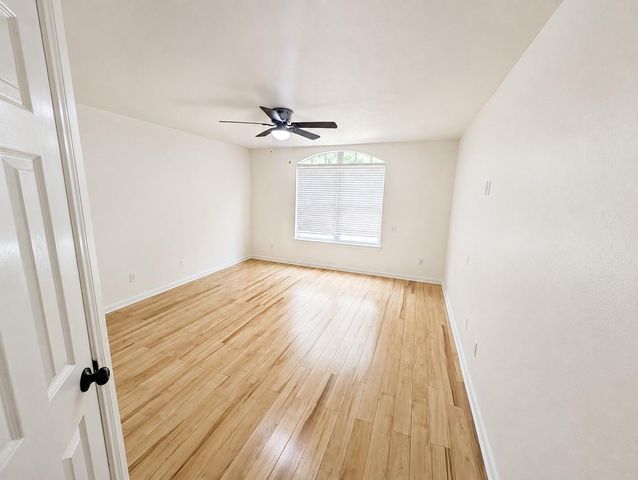 1918 Rustic Oak Lane, Richmond, TX 77469