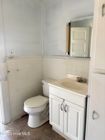 122 E Main Street, Fremont, NC 27830