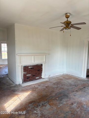 122 E Main Street, Fremont, NC 27830