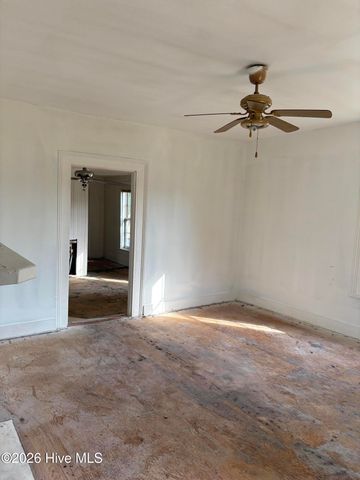 122 E Main Street, Fremont, NC 27830