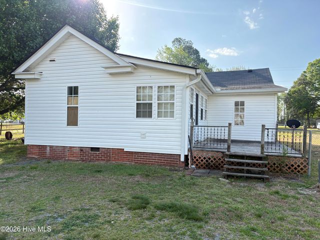122 E Main Street, Fremont, NC 27830