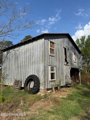 122 E Main Street, Fremont, NC 27830