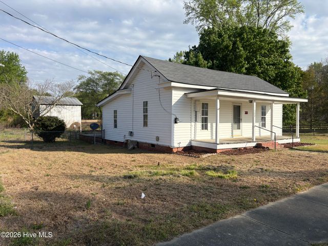 122 E Main Street, Fremont, NC 27830