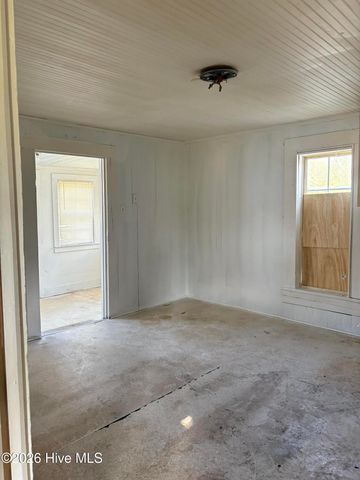 122 E Main Street, Fremont, NC 27830