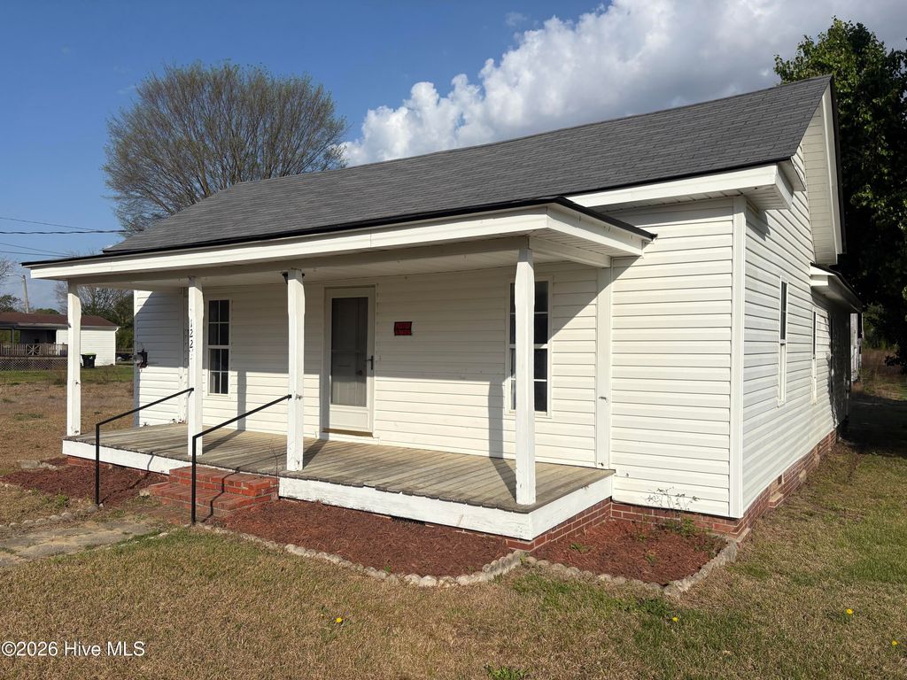 122 E Main Street, Fremont, NC 27830