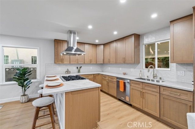 7560 El Escorial, Buena Park, CA 90620