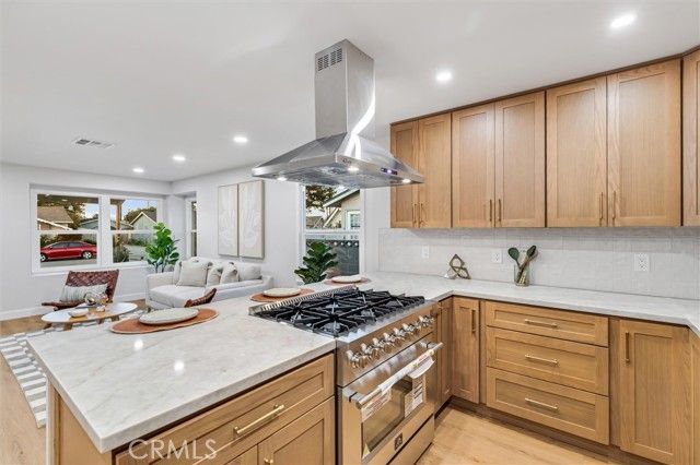 7560 El Escorial, Buena Park, CA 90620