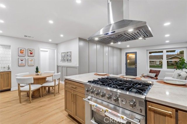 7560 El Escorial, Buena Park, CA 90620