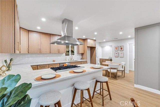 7560 El Escorial, Buena Park, CA 90620