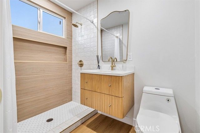 7560 El Escorial, Buena Park, CA 90620