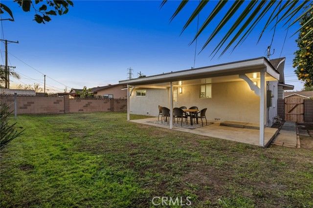 7560 El Escorial, Buena Park, CA 90620