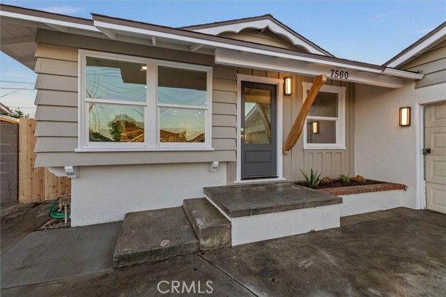 7560 El Escorial, Buena Park, CA 90620