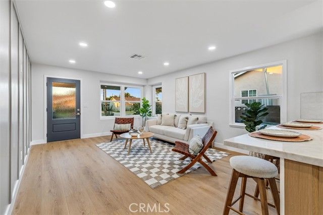 7560 El Escorial, Buena Park, CA 90620