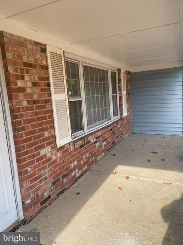 86 E RIVER DR, Willingboro, NJ 08046