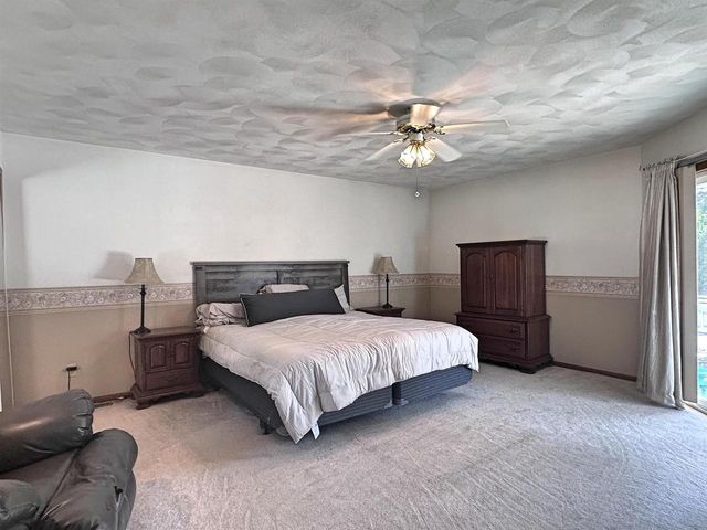 1331 S Crosby Avenue, Janesville, WI 53546
