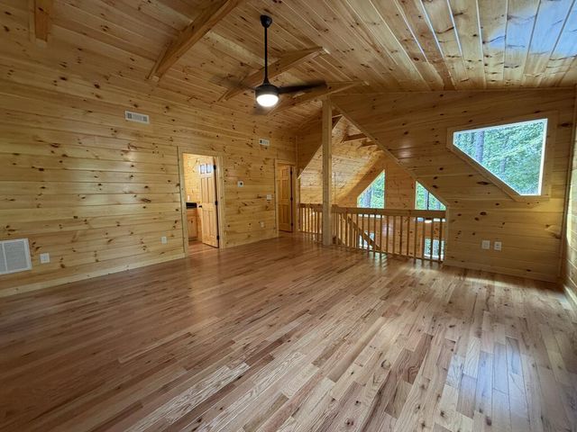 99 Noelle's Pass, Murphy, NC 28906