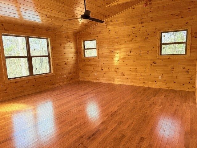 99 Noelle's Pass, Murphy, NC 28906