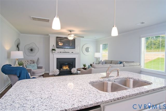 6440 Lila Crest Ln, Chesterfield, VA 23112