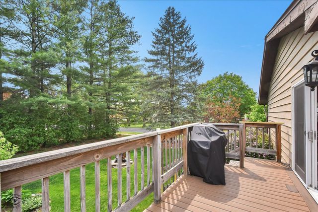 99 Mayer Avenue, Wheeling, IL 60090