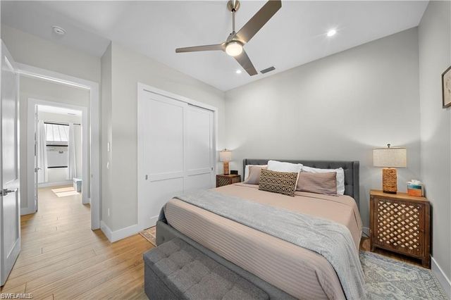 828 100th AVE N, Naples, FL 34108