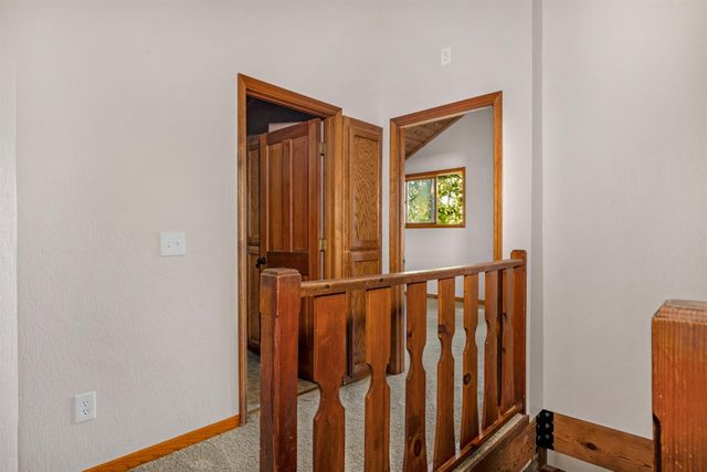 6770 Diamond Dr, Pollock Pines, CA 95726