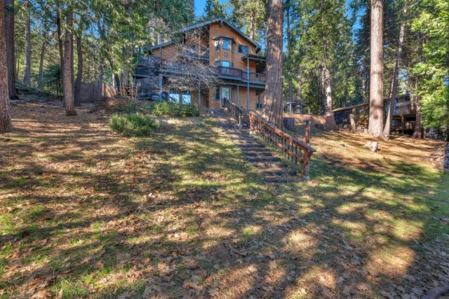 6770 Diamond Dr, Pollock Pines, CA 95726