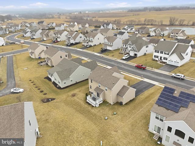 99 MCINTOSH LN, Aspers, PA 17304