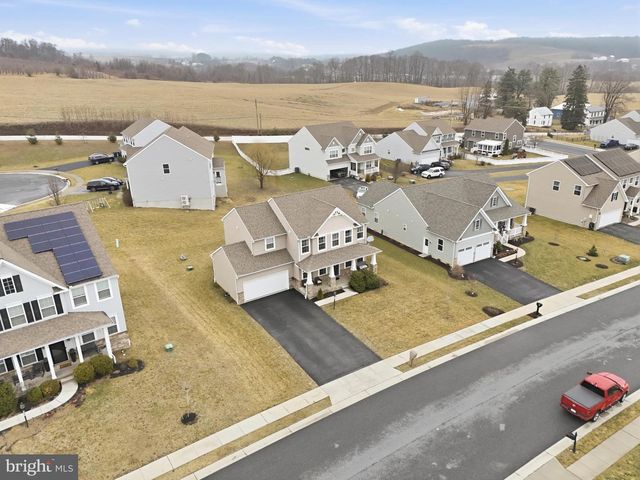 99 MCINTOSH LN, Aspers, PA 17304