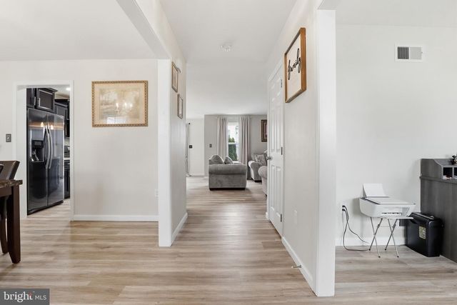 99 MCINTOSH LN, Aspers, PA 17304