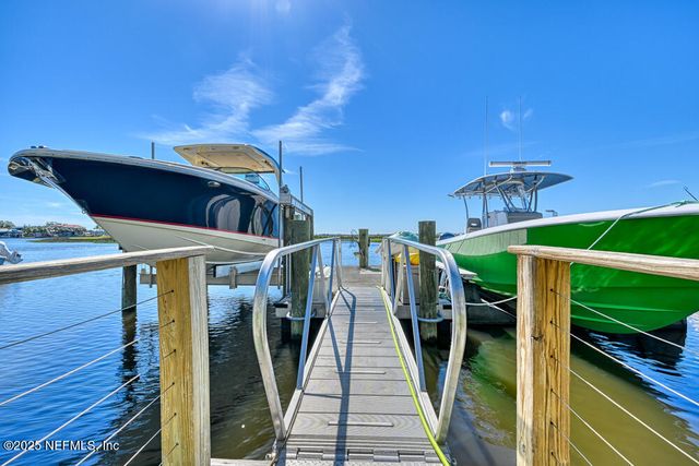 2410 BEACH Boulevard, Jacksonville Beach, FL 32250