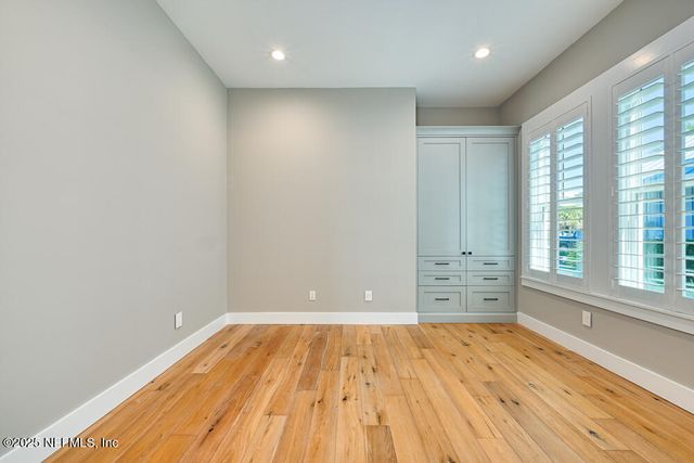 2410 BEACH Boulevard, Jacksonville Beach, FL 32250