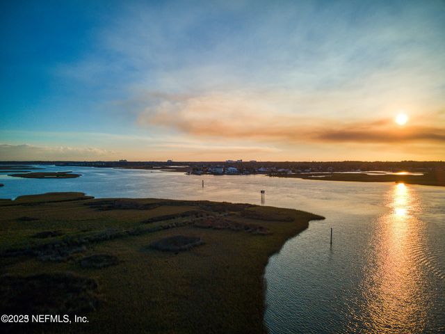 2410 BEACH Boulevard, Jacksonville Beach, FL 32250