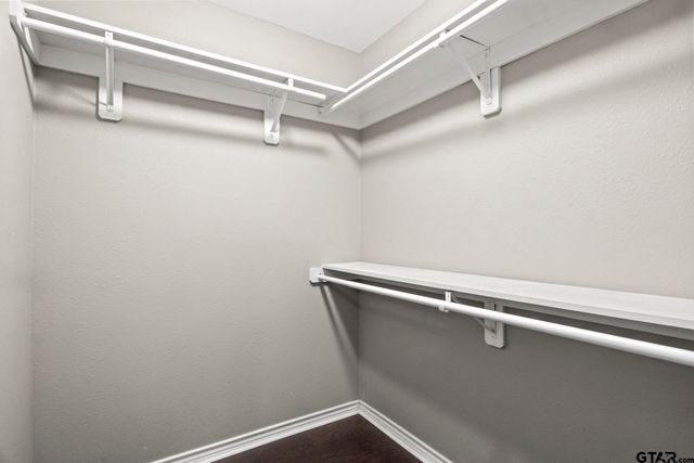 655 Daingerfield St, Pittsburg, TX 75686