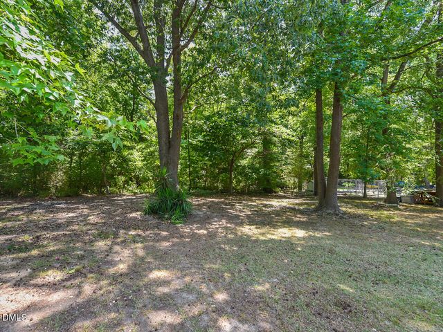 939 Cheves Road, Zebulon, NC 27597