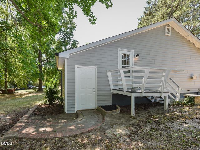 939 Cheves Road, Zebulon, NC 27597