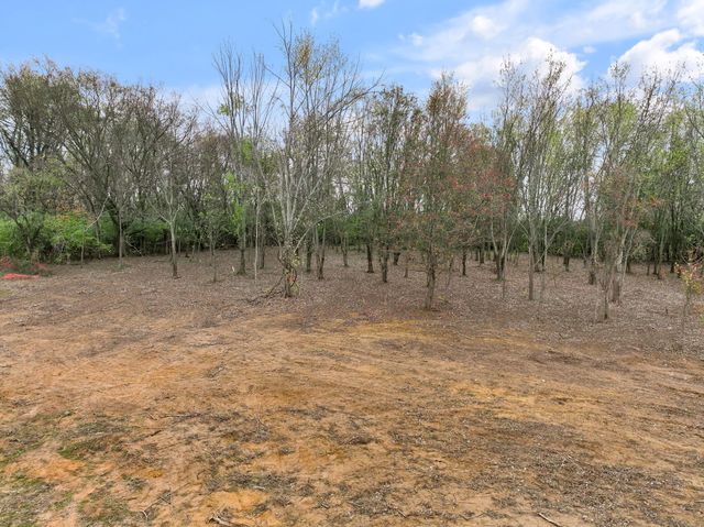 4280 Buttermilk Road, Lexington, KY 40509