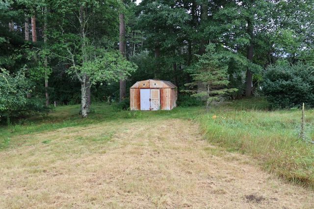 117 Charlton St, Oxford, MA 01540