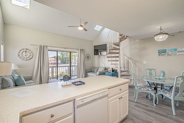 1880 Colony Dr Apt 11T, Surfside Beach, SC 29575