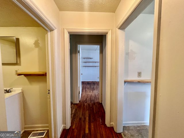 145 Herring Street, Athens, GA 30601