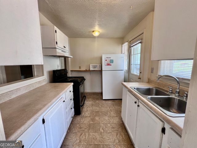 145 Herring Street, Athens, GA 30601