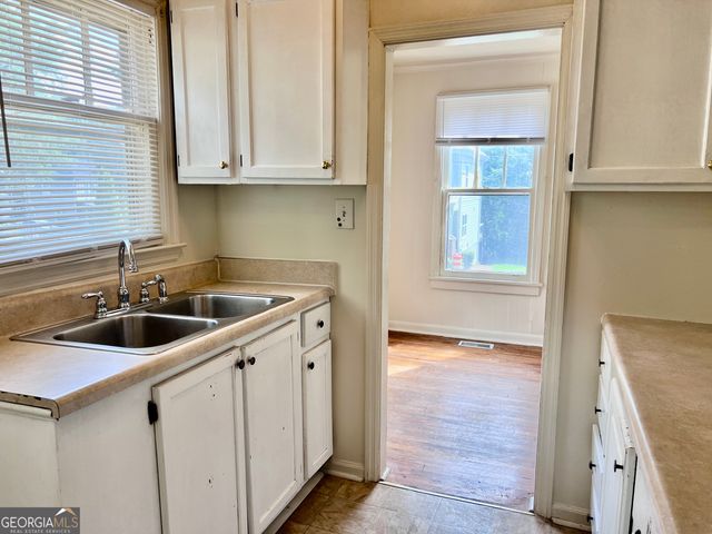 145 Herring Street, Athens, GA 30601