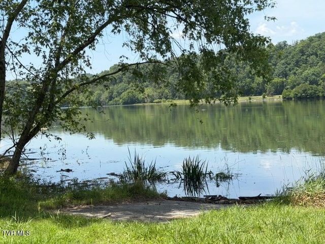 259 Riverview Drive, Johnson City, TN 37601