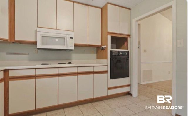 6093 S Highland Circle, Mobile, AL 36608