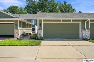 7420 South Street # 15, Lincoln, NE 68506